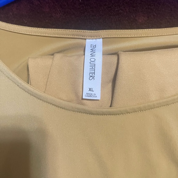 Zenana Outfitters 2 piece set - Picture 5 of 5